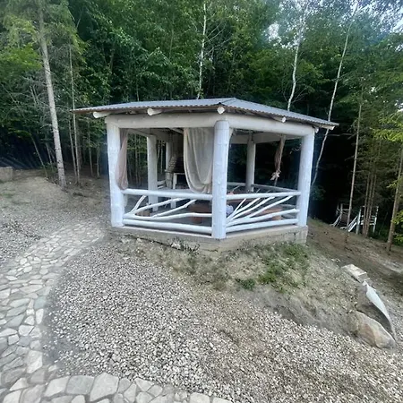 Riviera Lodge Lekechi