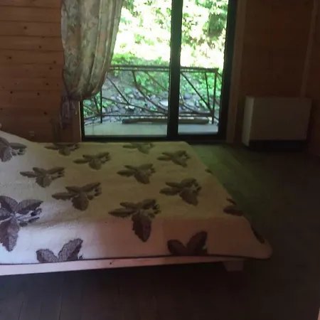 Riviera Chata Lekechi